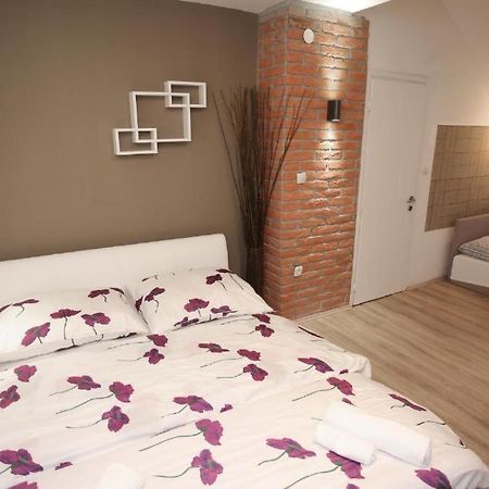 Apartments Rooms Paromlin Centar 萨格勒布 外观 照片